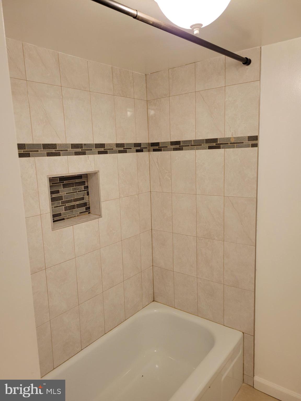 1836 Metzerott Road, Unit 624 Adelphi, MD 20783 - Photo 18 of 26 Bathroom 2