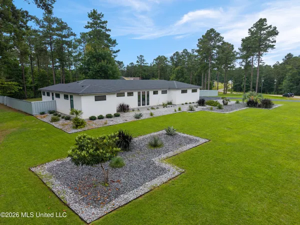 $749,900 | 227 Jo Ann Drive, Sumrall, MS 39482