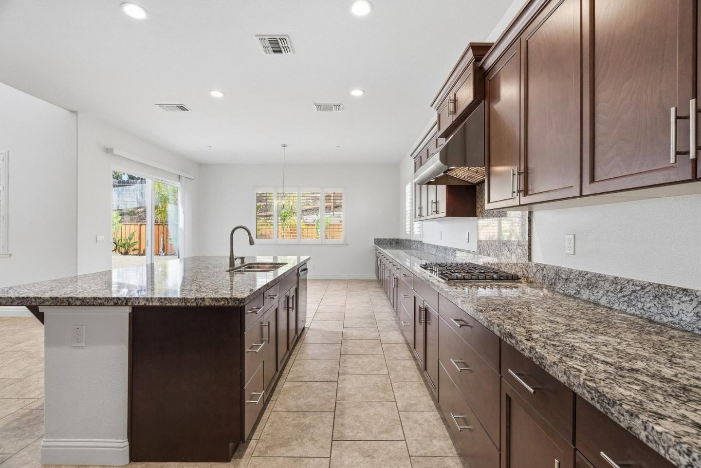445 Russell Way Marina, CA 93933 - Photo 12 of 48
