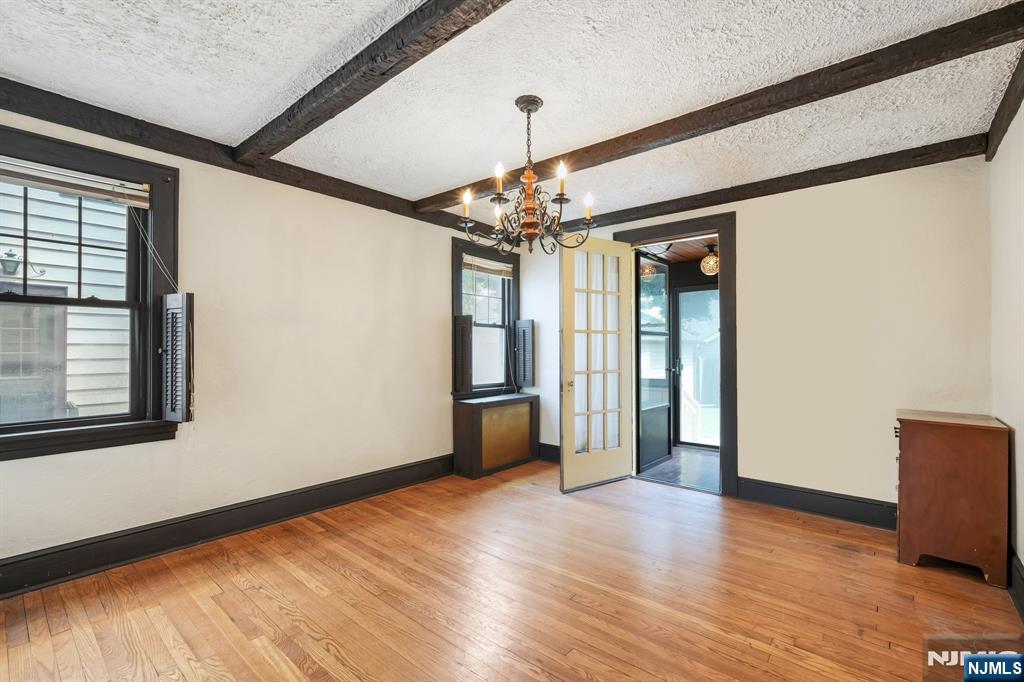 21 Ferncliff Road Bloomfield, NJ 07003 - Photo 8 of 46