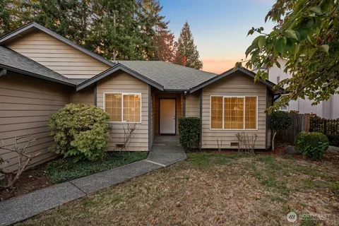 $950,000 | 1331 Blaine Avenue Northeast, Renton, WA 98056