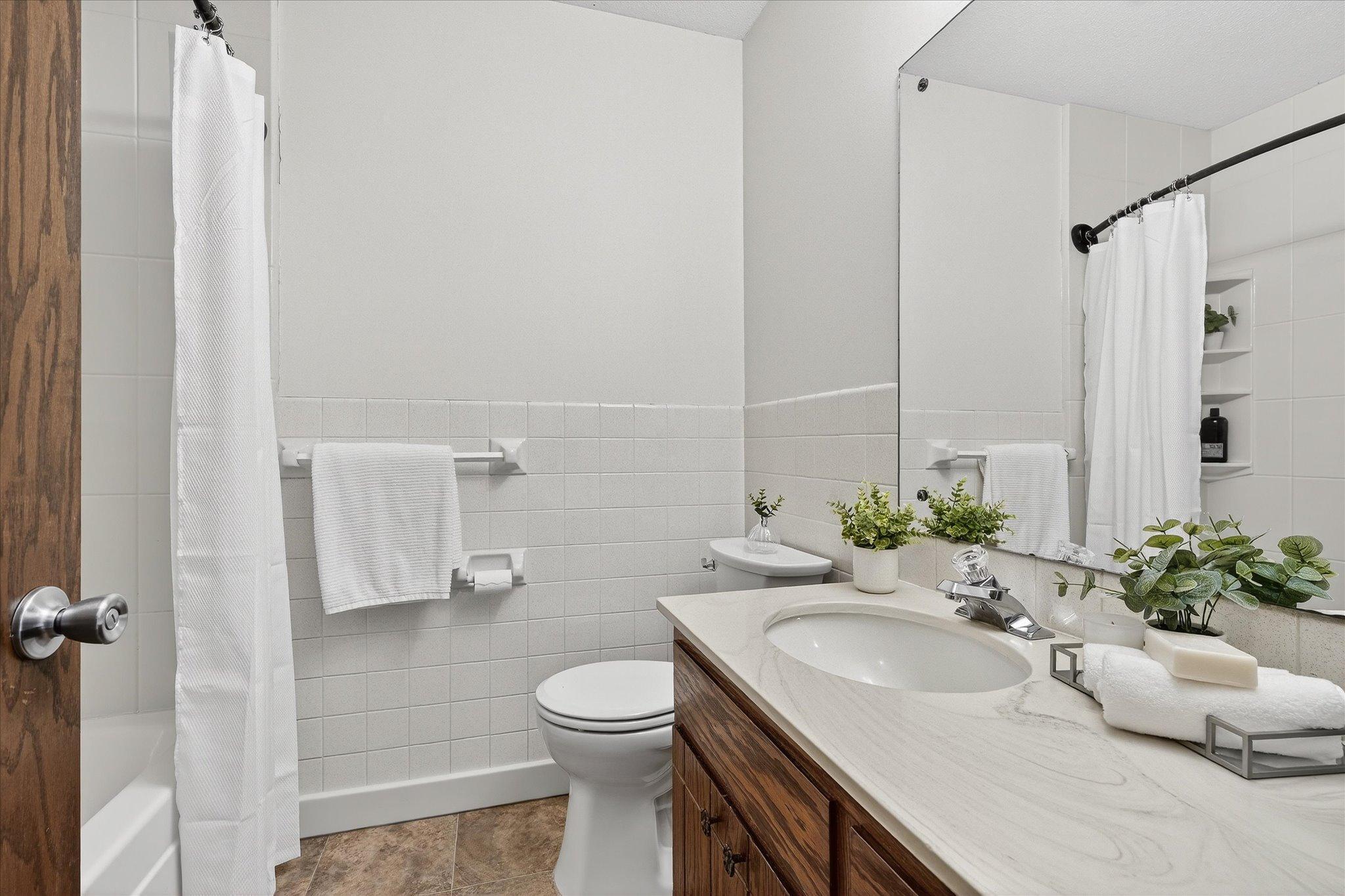 4600 Boone Avenue North New Hope, MN 55428 - Photo 15 of 57