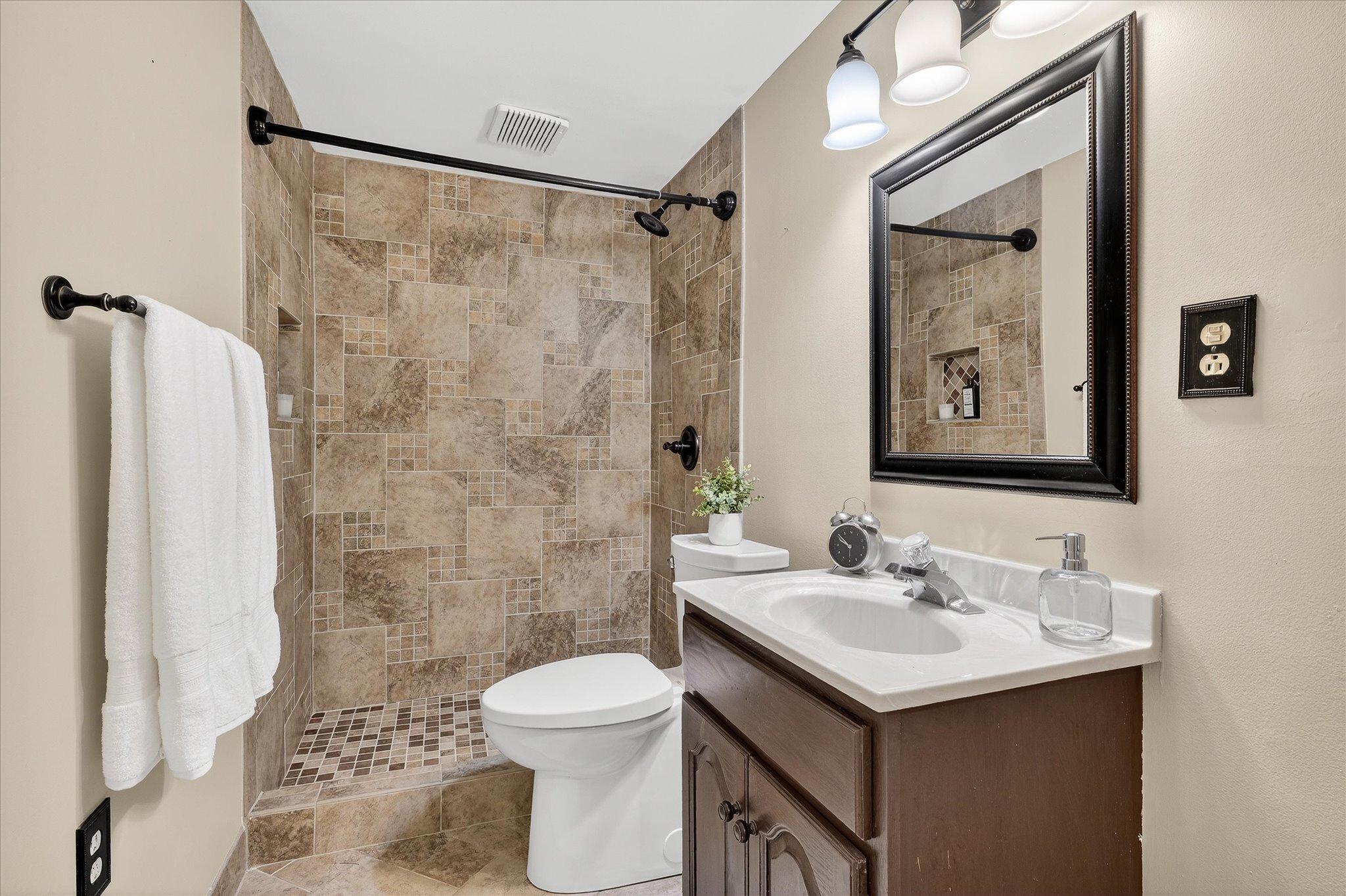 4600 Boone Avenue North New Hope, MN 55428 - Photo 29 of 57