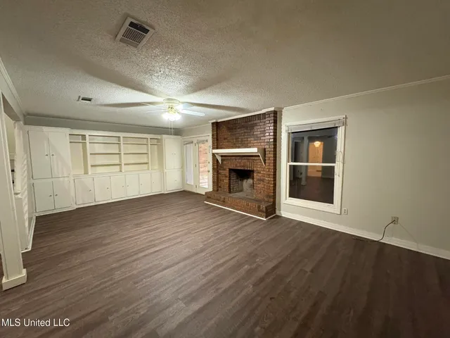 $1,350 | 394 Brookwood Lake Place, Byram, MS 39272