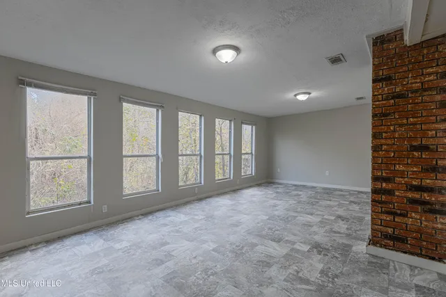 $1,350 | 394 Brookwood Lake Place, Byram, MS 39272