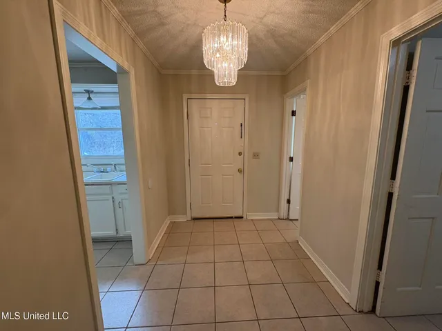 $1,350 | 394 Brookwood Lake Place, Byram, MS 39272