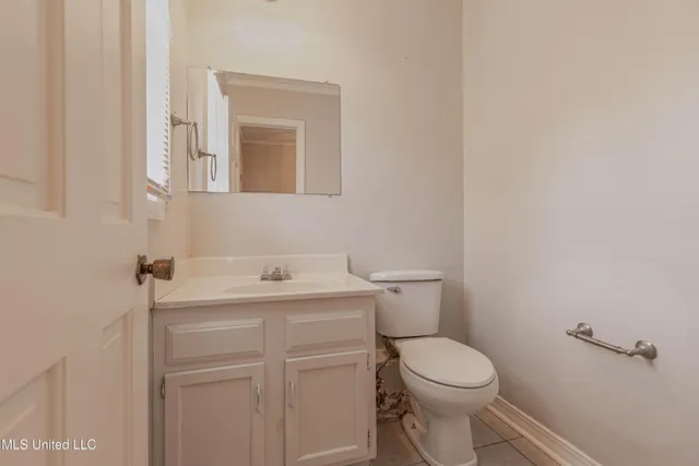 $1,350 | 394 Brookwood Lake Place, Byram, MS 39272