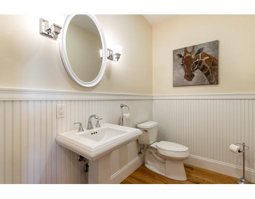 152 Hawthorne Road Waltham, MA 02451 - Photo 11 of 23 Gallery Image 11