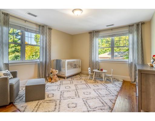 152 Hawthorne Road Waltham, MA 02451 - Photo 16 of 23 Gallery Image 16