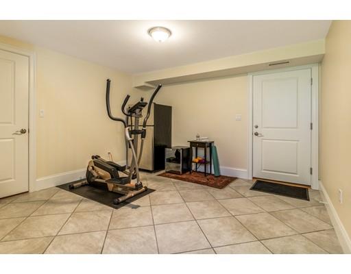 152 Hawthorne Road Waltham, MA 02451 - Photo 20 of 23 Gallery Image 20
