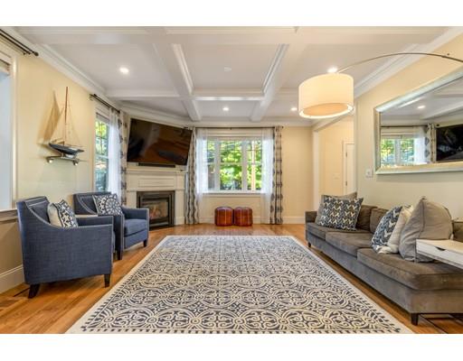 152 Hawthorne Road Waltham, MA 02451 - Photo 6 of 23 Gallery Image 6