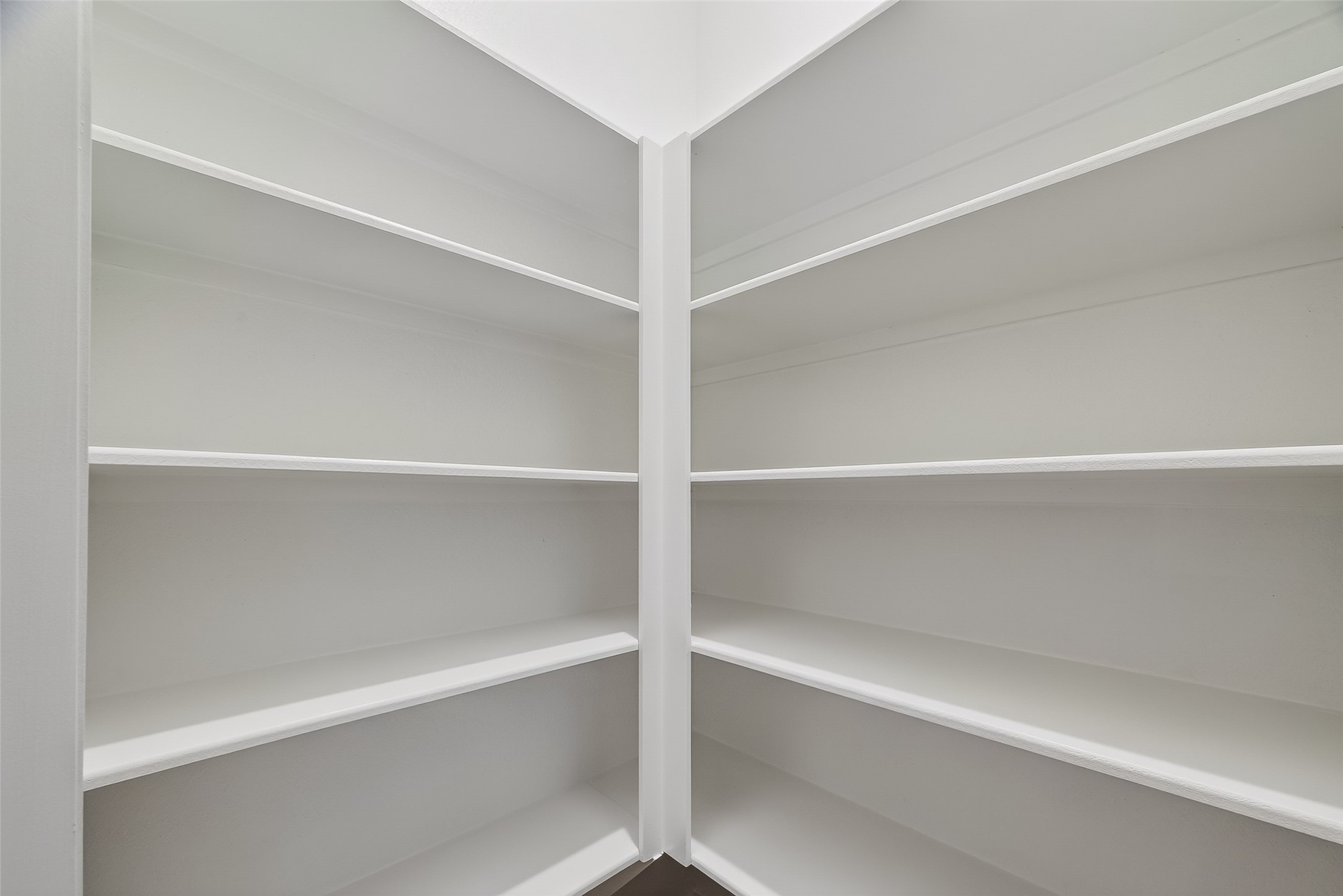 2119 Spring Hollow Drive Baytown, TX 77521 - Photo 18 of 46