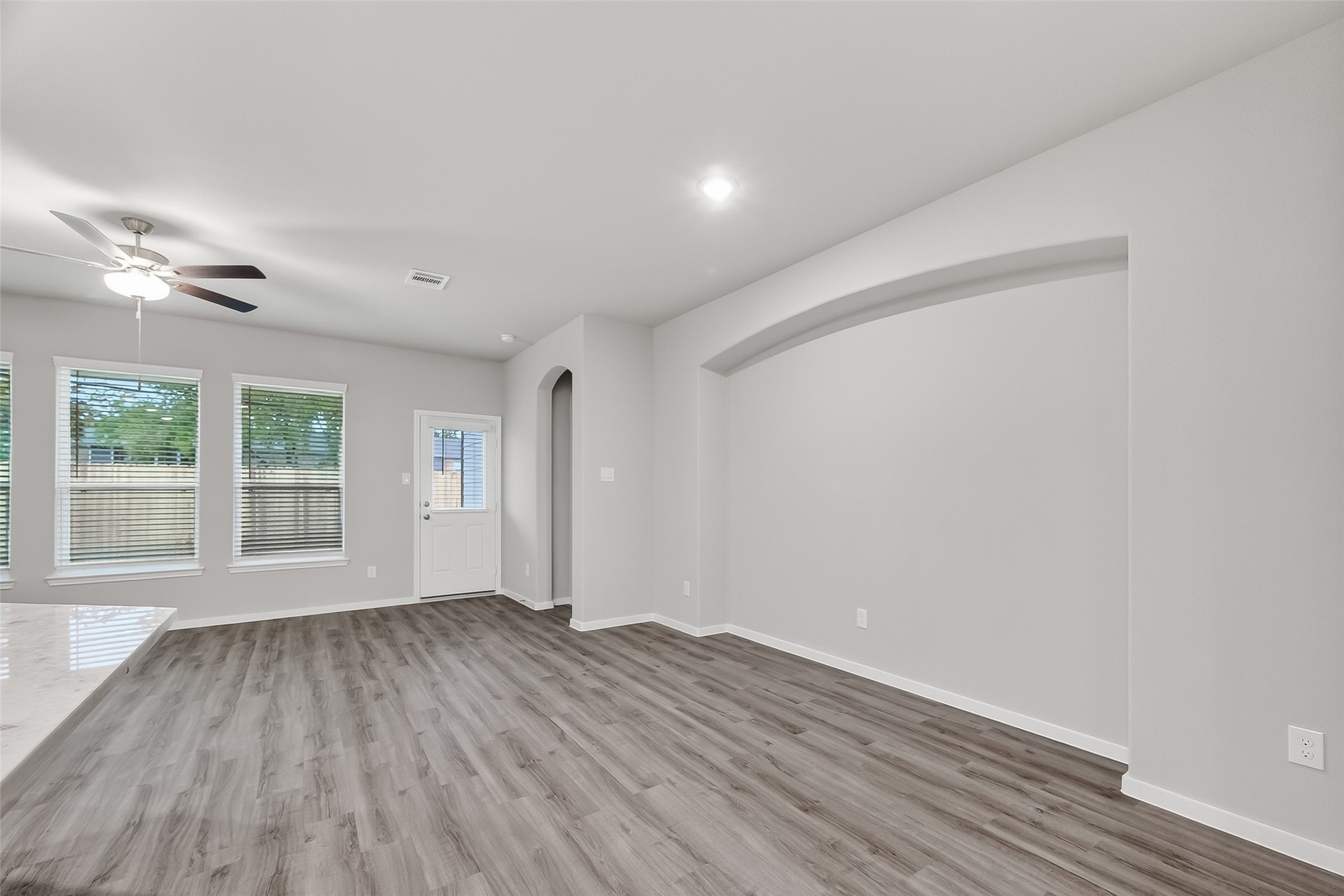 2119 Spring Hollow Drive Baytown, TX 77521 - Photo 10 of 46