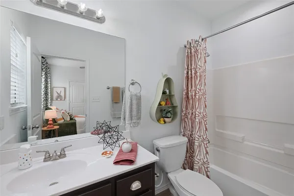 $1,889 | 12707-101 Englemann Drive, San Antonio, TX 78249