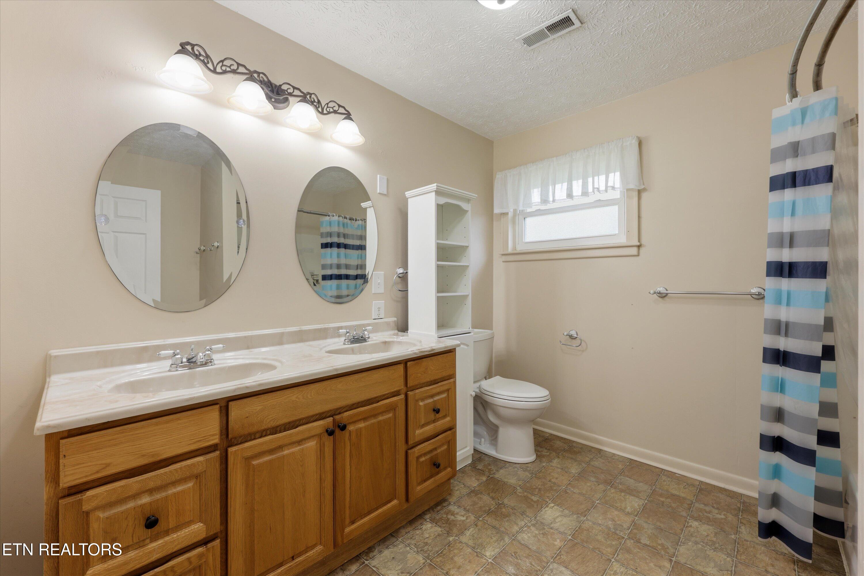115 Spring Street Wartburg, TN 37887 - Photo 22 of 27 17-115 Spring St 06