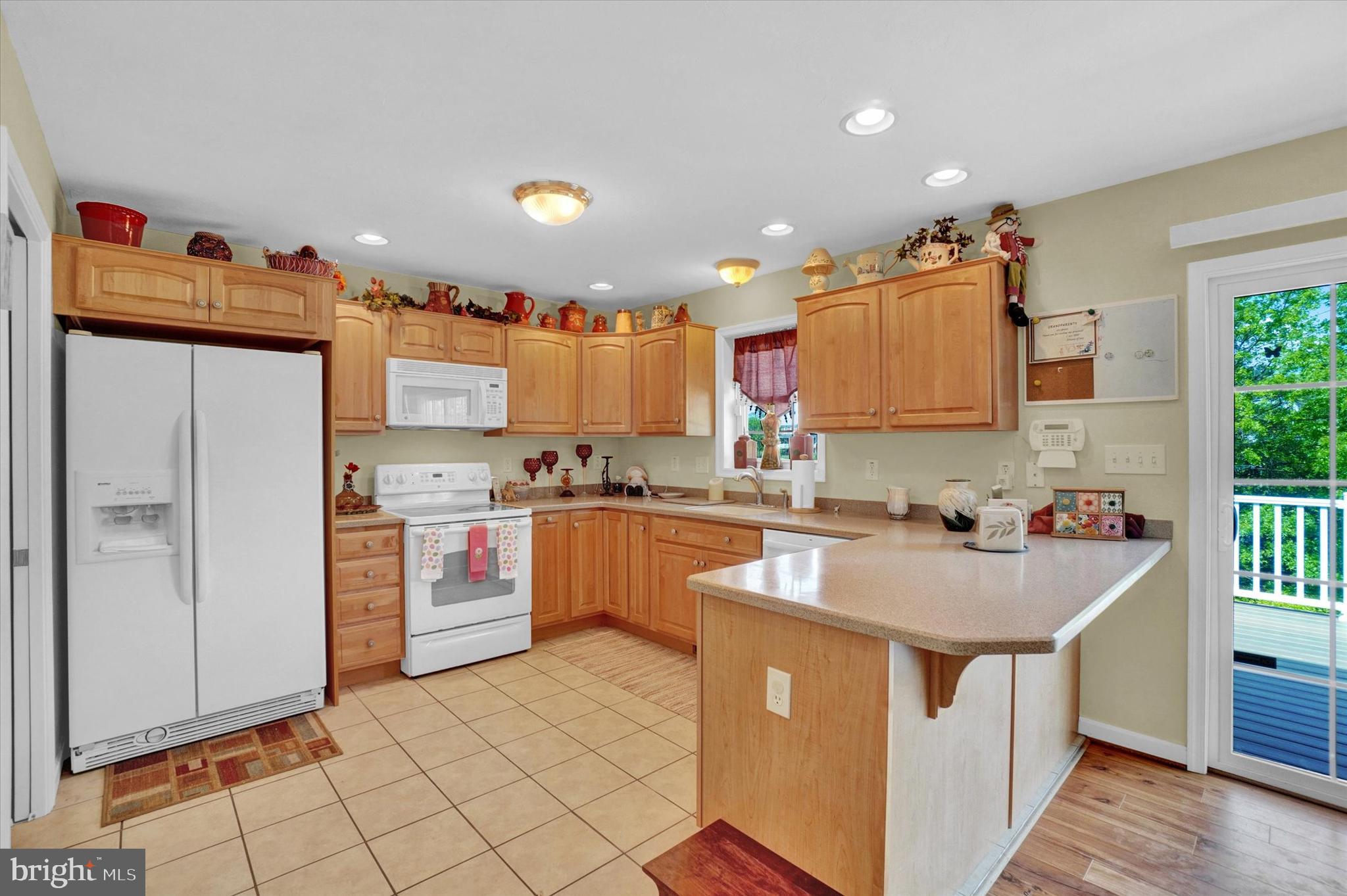 1245 Saddleback Road York, PA 17408 - Photo 8 of 25 Gallery Image 8