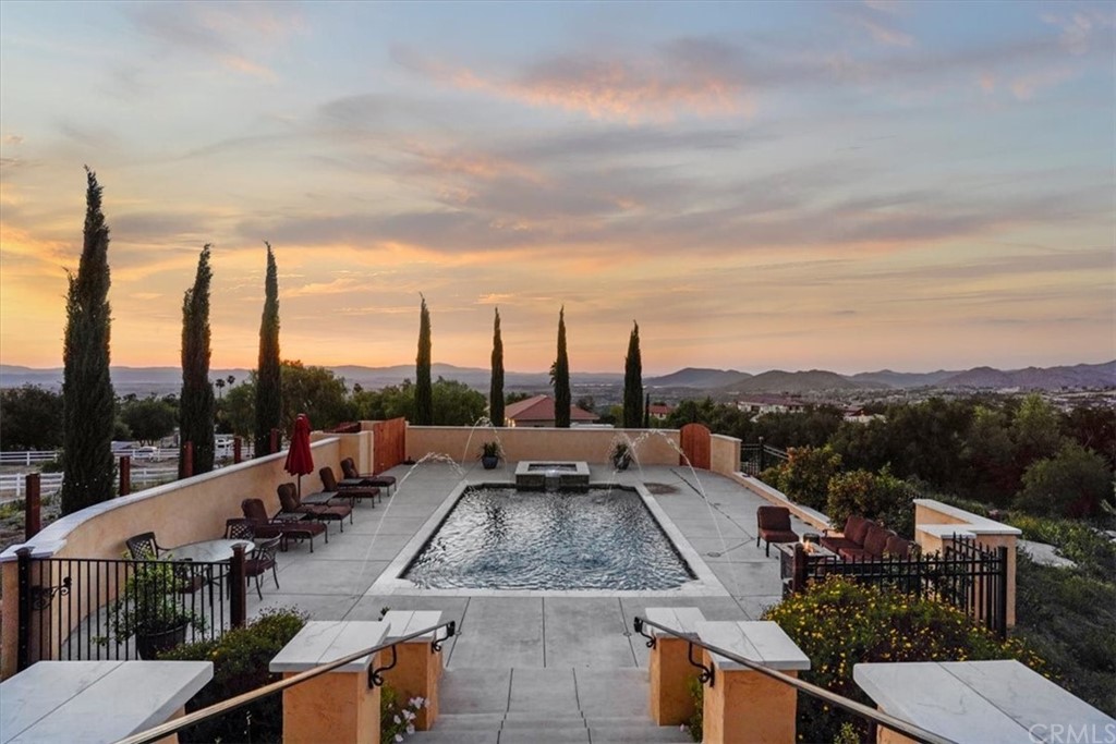 39150 Vía De Oro Temecula, CA 92592 - Photo 45 of 60 Pool terrace - sunset