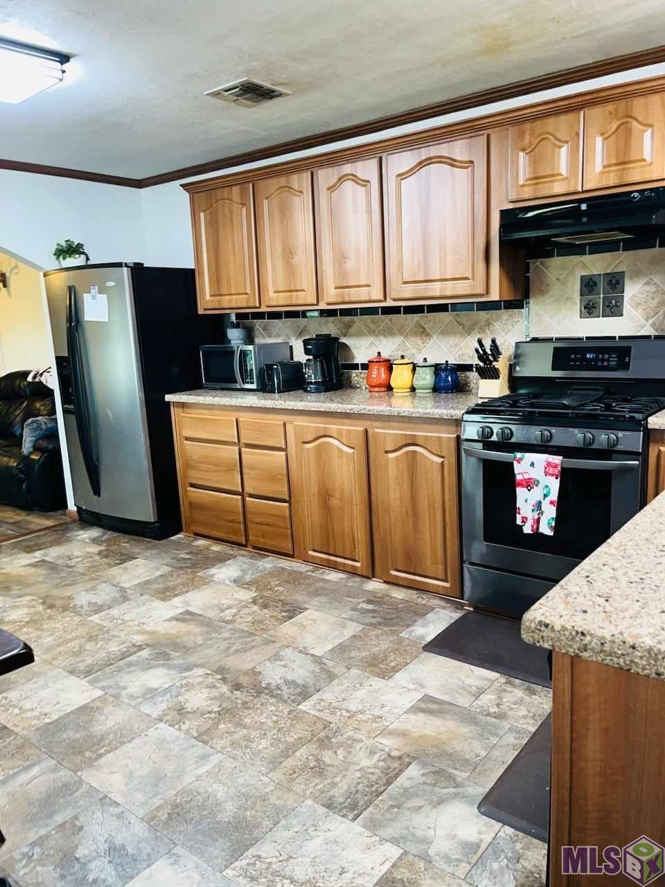 404 Aragon Road Montegut, LA 70377 - Photo 4 of 21 Gallery Image 4