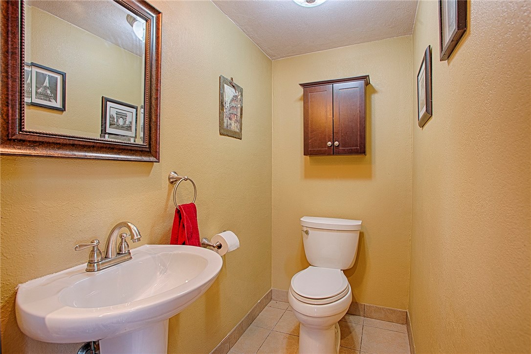 353-355 Big Elk Road Dillon, CO 80435 - Photo 13 of 26 Gallery Image 13