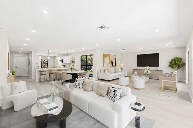 $249,000 | 14 Westgate Lane, Unit B, Boynton Beach, FL 33436