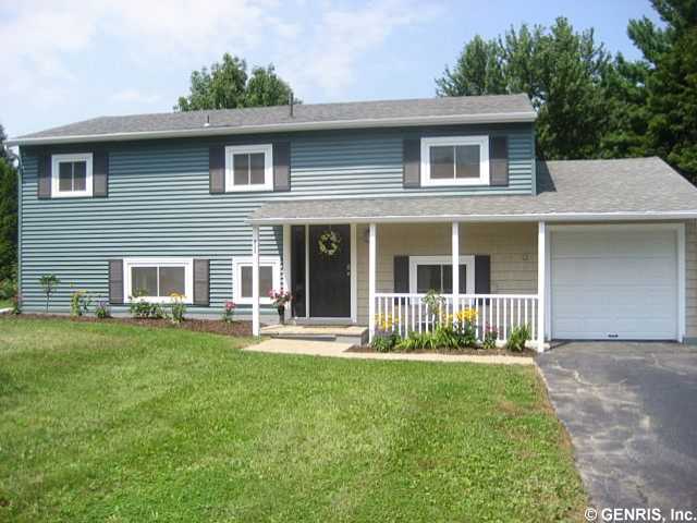 711 Pinnacle Road Henrietta, NY 14534 - Photo 1 of 1 Exterior Front