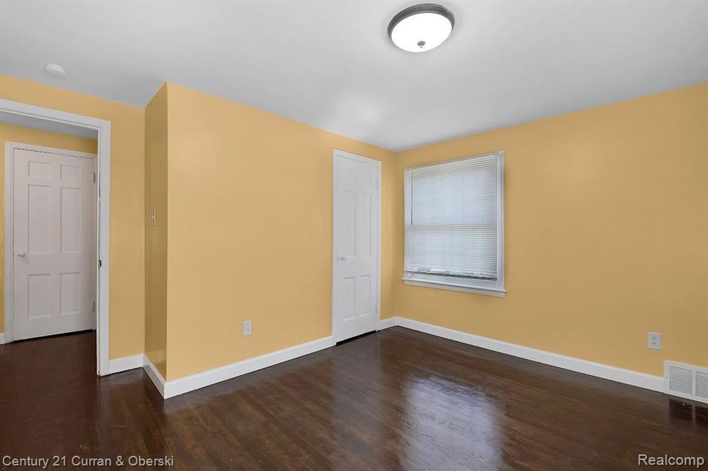 8089 Meyers Road Detroit, MI 48228 - Photo 19 of 22