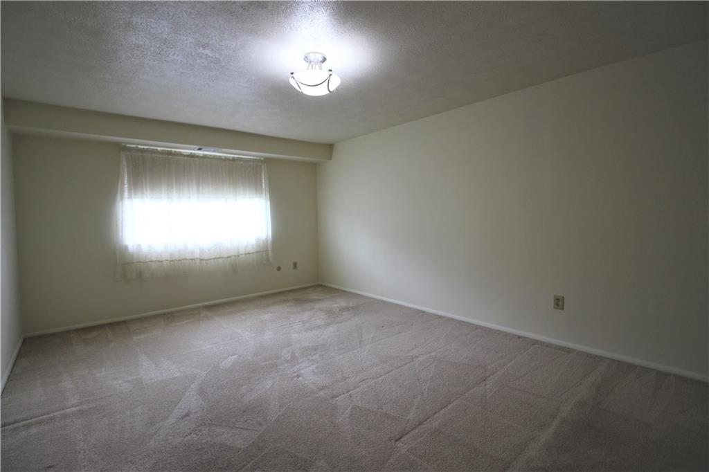 2455 Brook Ledge Road, Unit 33B Bridgeville, PA 15017 - Photo 8 of 15 Gallery Image 8