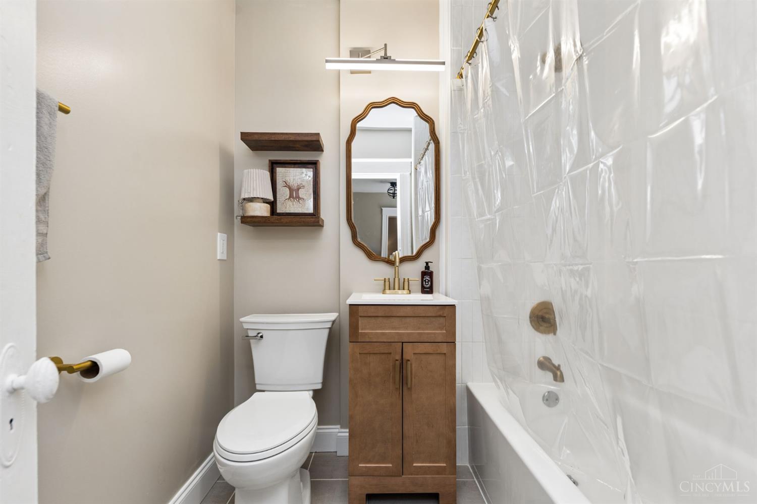 3324 Brotherton Road Cincinnati, OH 45209 - Photo 18 of 35