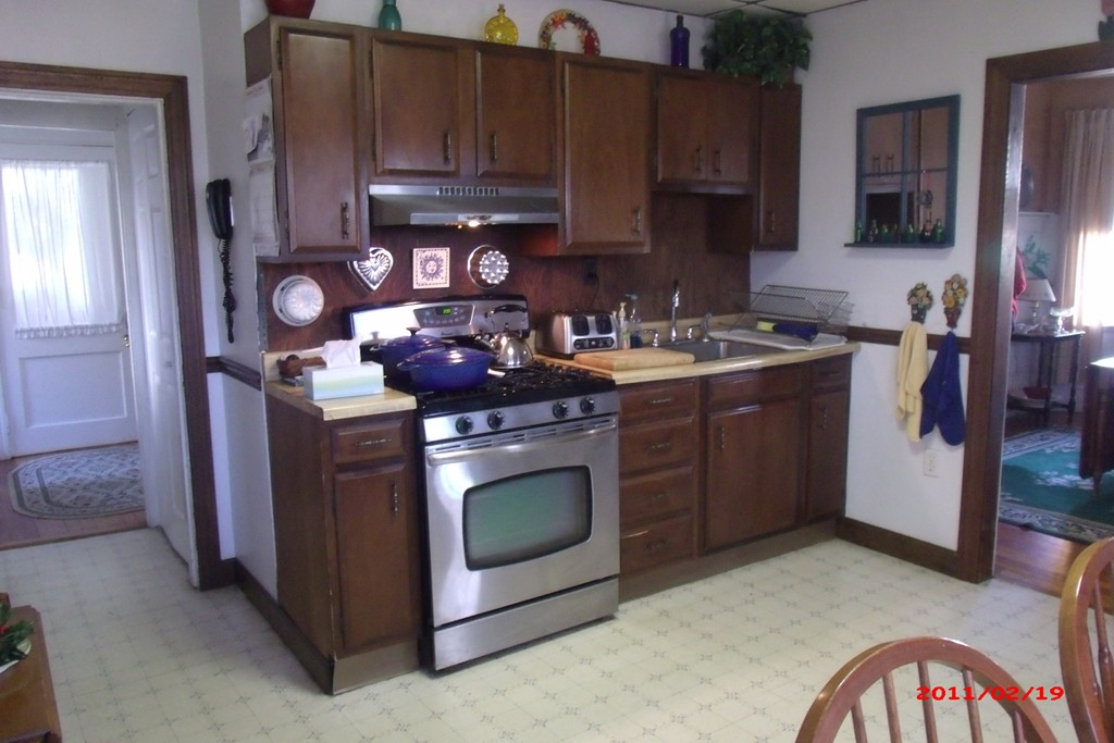 1569 Robeson Street Fall River, MA 02720 - Photo 4 of 14 Gallery Image 4