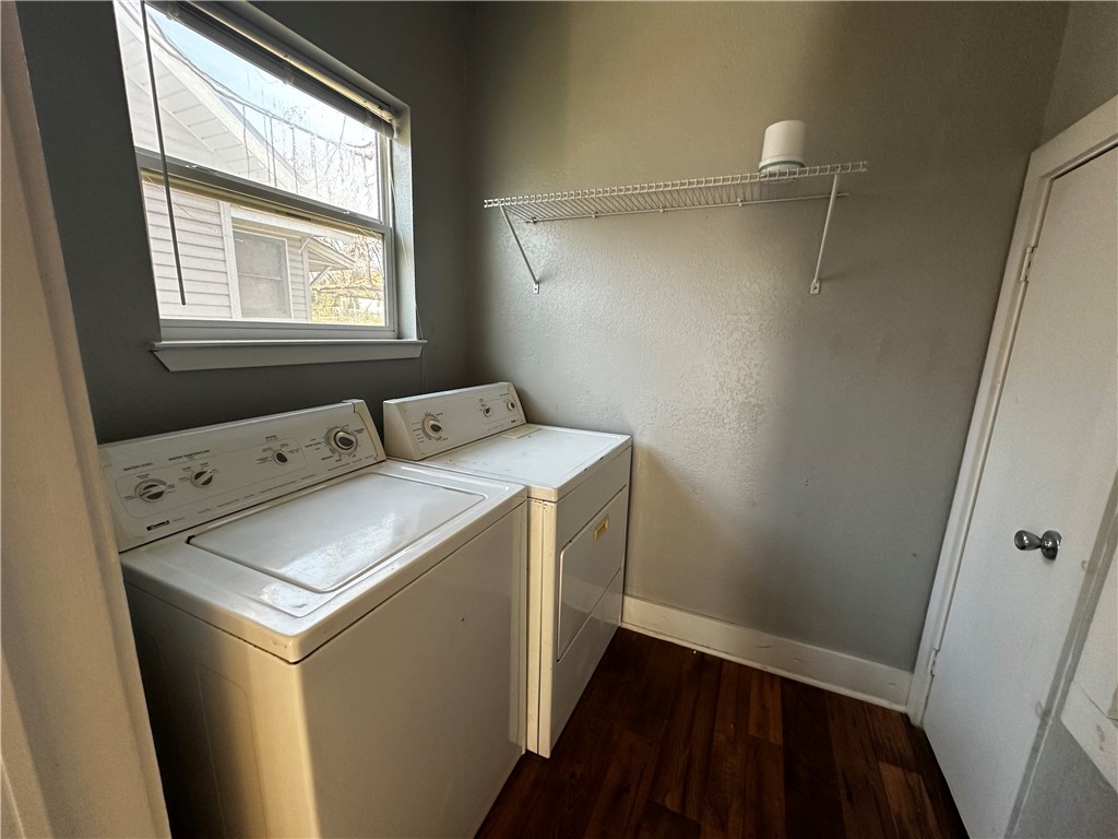 2107 Gorman Avenue Waco, TX 76707 - Photo 19 of 22 a utility room with dryer and washer