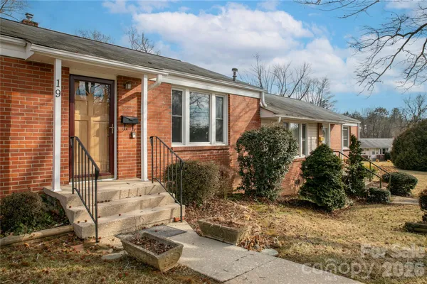 $239,000 | 19 Trowbridge Lane, Brevard, NC 28712