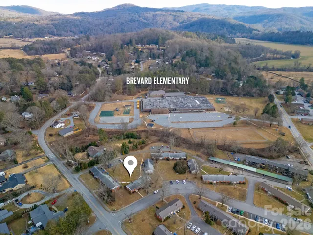 $239,000 | 19 Trowbridge Lane, Brevard, NC 28712