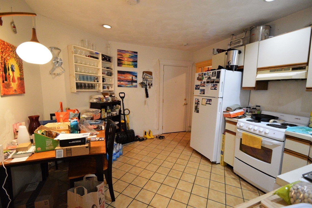 90 Brainerd Road, Unit 4 Boston, MA 02134 - Photo 5 of 9
