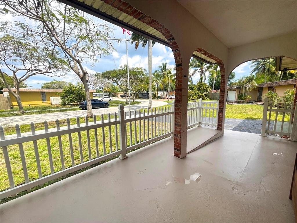 6802 Northwest 78th Street Fort Lauderdale, FL 33321 - Photo 3 of 24 Photo 3