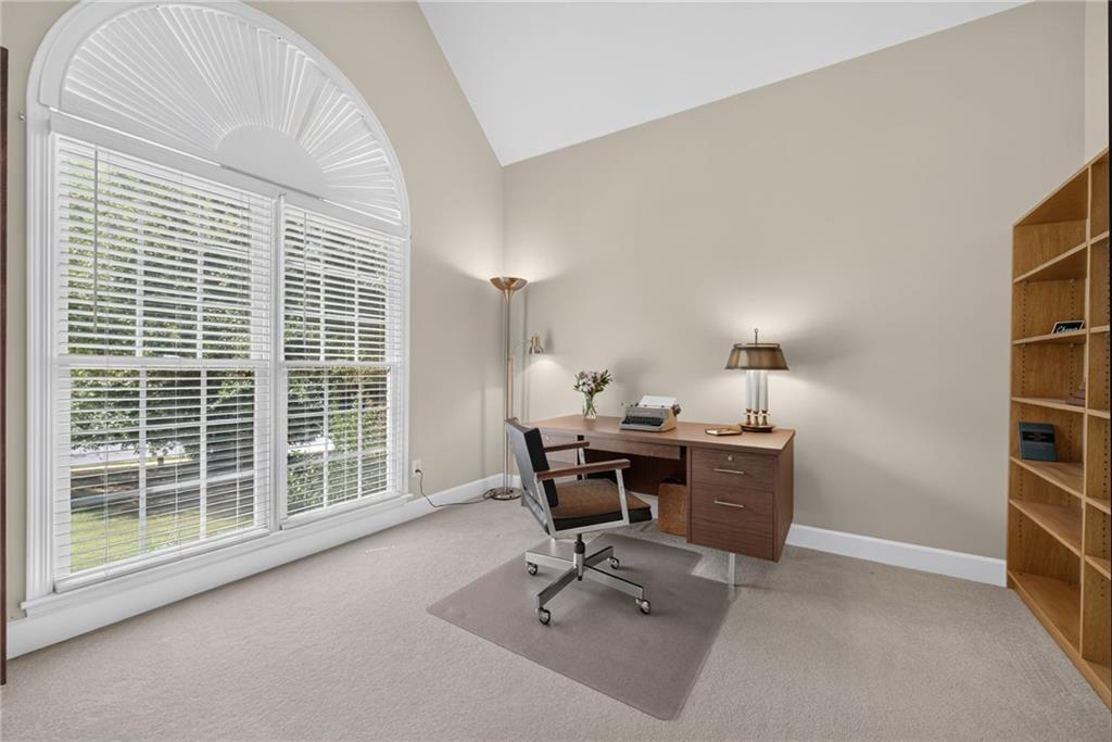 1114 Maple Creek Ridge Loganville, GA 30052 - Photo 11 of 45