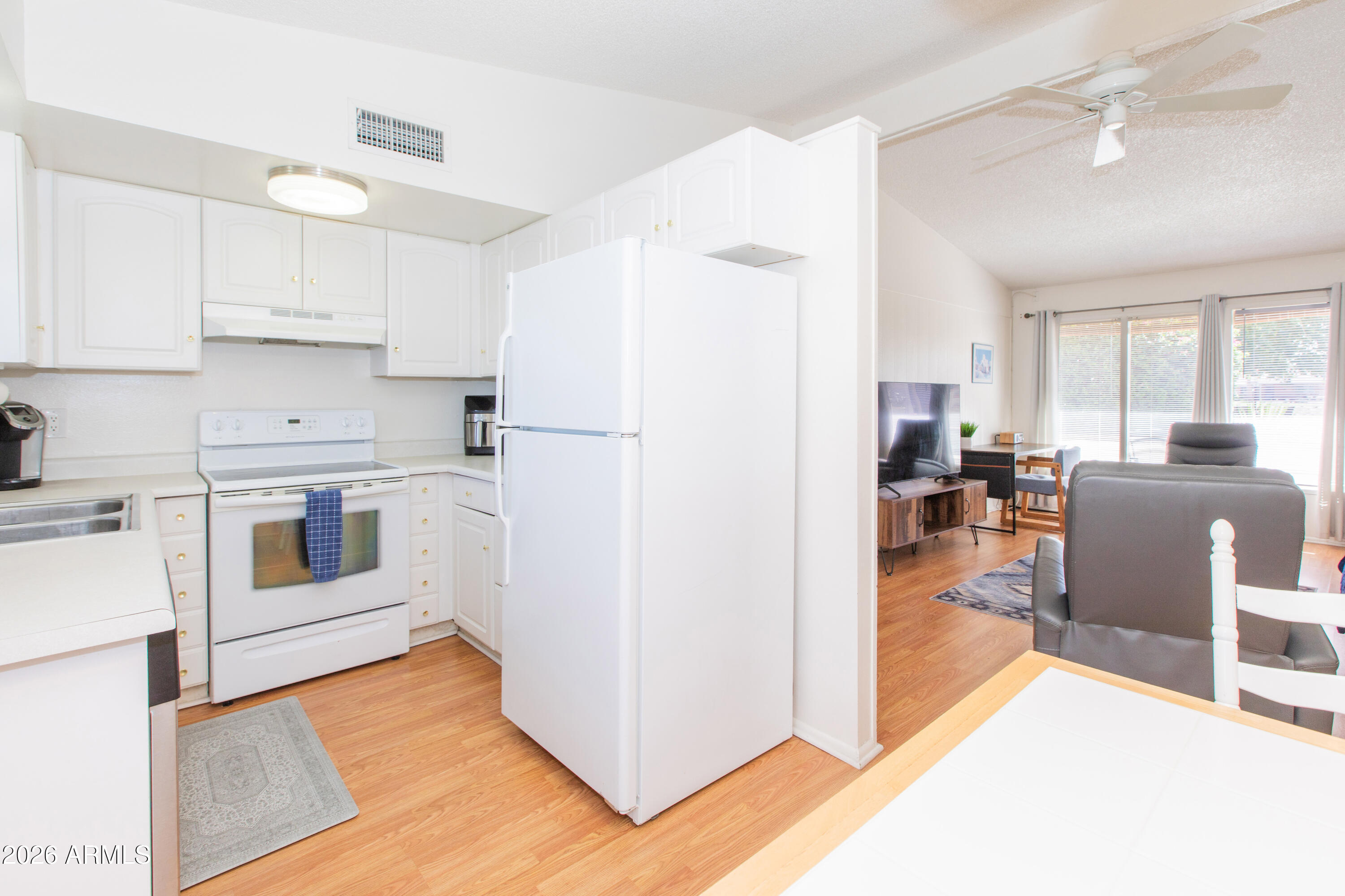 633 South Power Road, Unit 356 Mesa, AZ 85206 - Photo 13 of 38 Kitchen