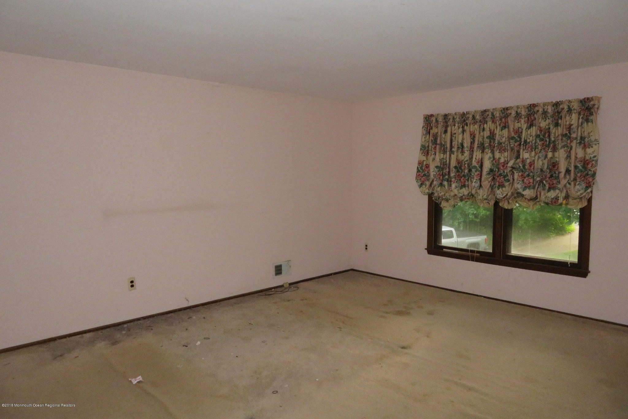 1516 Gully Road Wall, NJ 07719 - Photo 8 of 13 IMG_4883