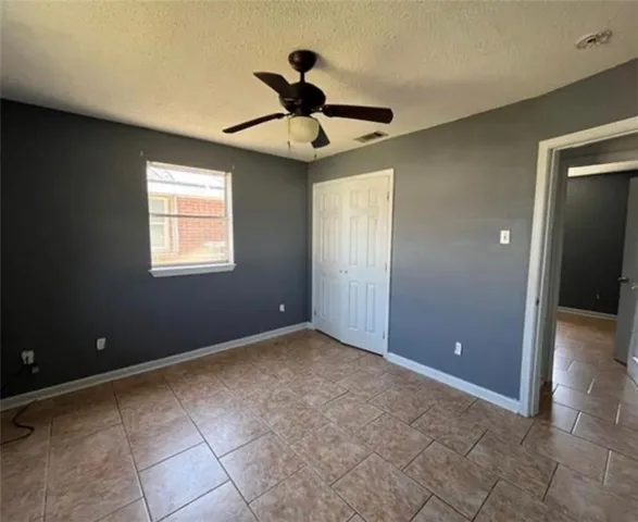 $99,000 | 2712 Guerra Drive, Violet, LA 70092