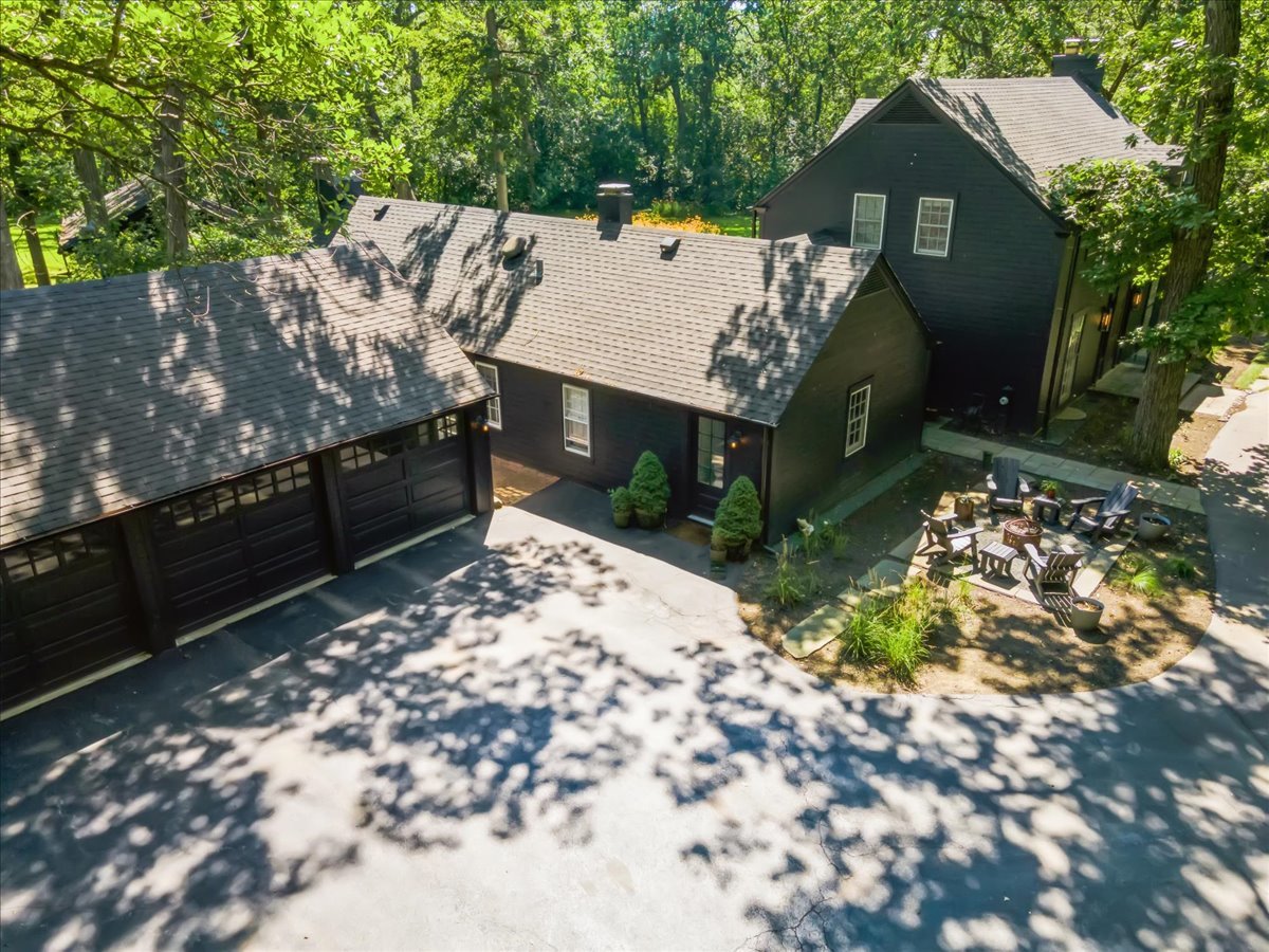 2570 Riverwoods Road Riverwoods, IL 60015 - Photo 2 of 66