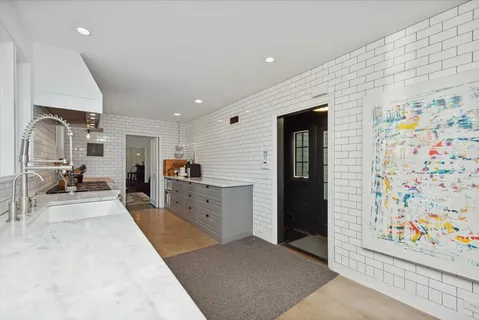 $1,250,000 | 2570 Riverwoods Road, Riverwoods, IL 60015