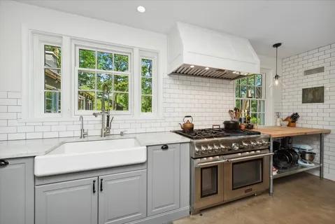 $1,250,000 | 2570 Riverwoods Road, Riverwoods, IL 60015