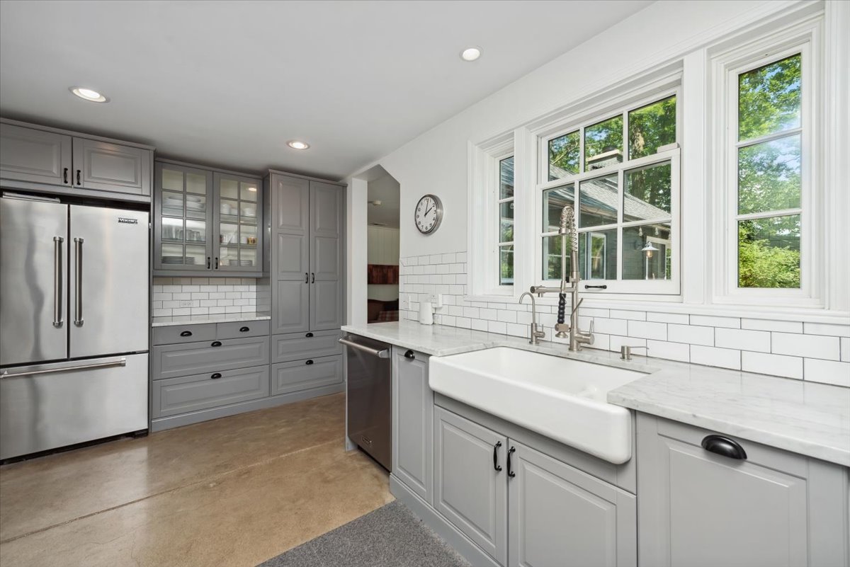 2570 Riverwoods Road Riverwoods, IL 60015 - Photo 23 of 66