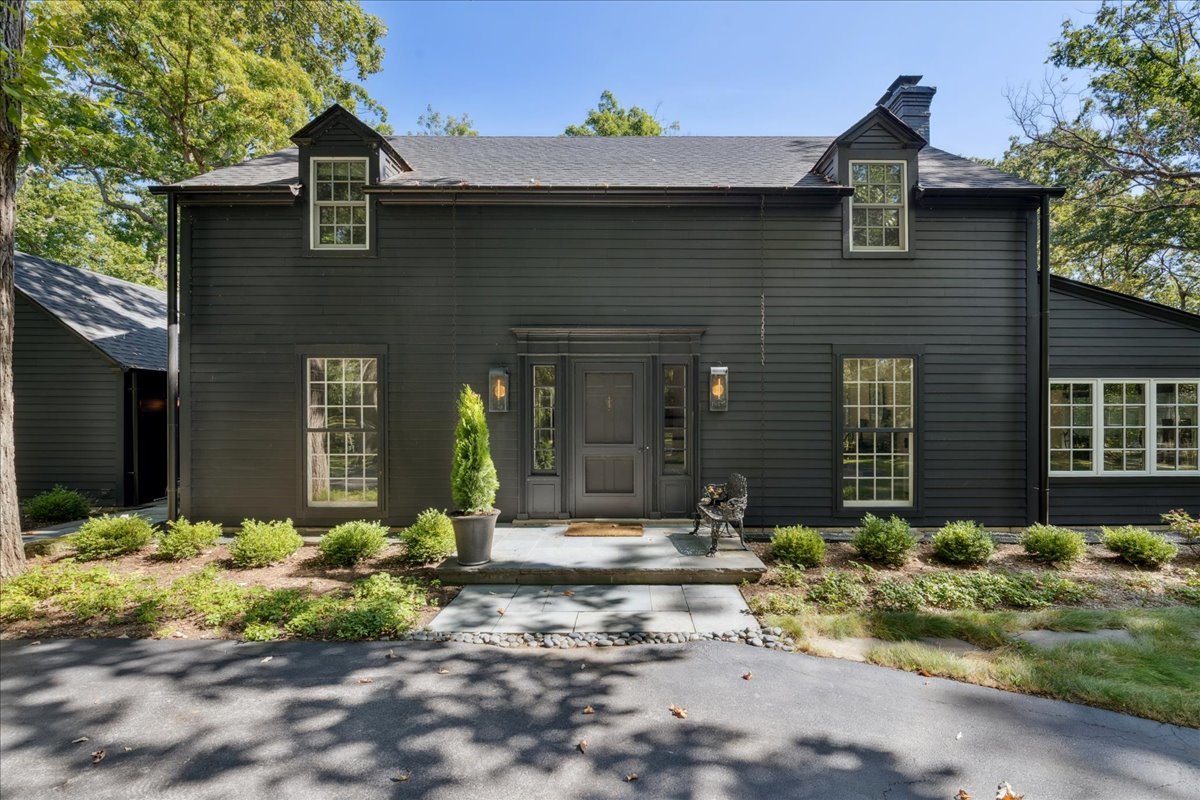 2570 Riverwoods Road Riverwoods, IL 60015 - Photo 3 of 66