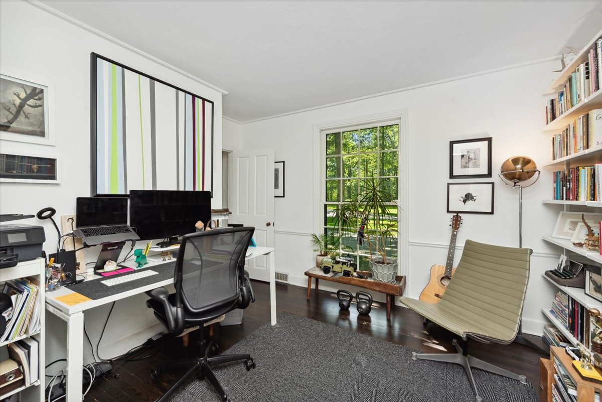 2570 Riverwoods Road Riverwoods, IL 60015 - Photo 38 of 66