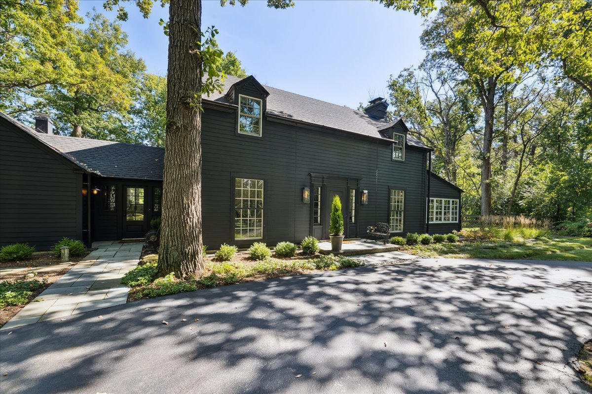 2570 Riverwoods Road Riverwoods, IL 60015 - Photo 5 of 66