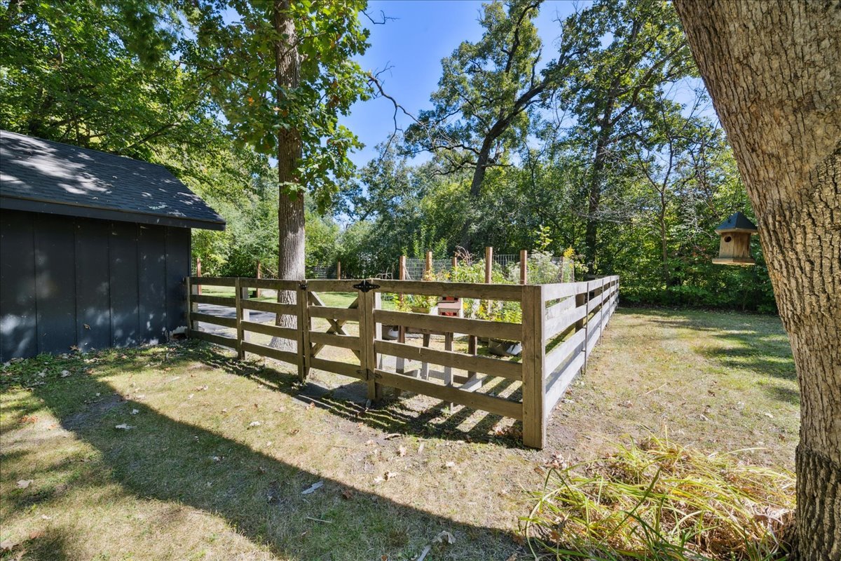 2570 Riverwoods Road Riverwoods, IL 60015 - Photo 51 of 66