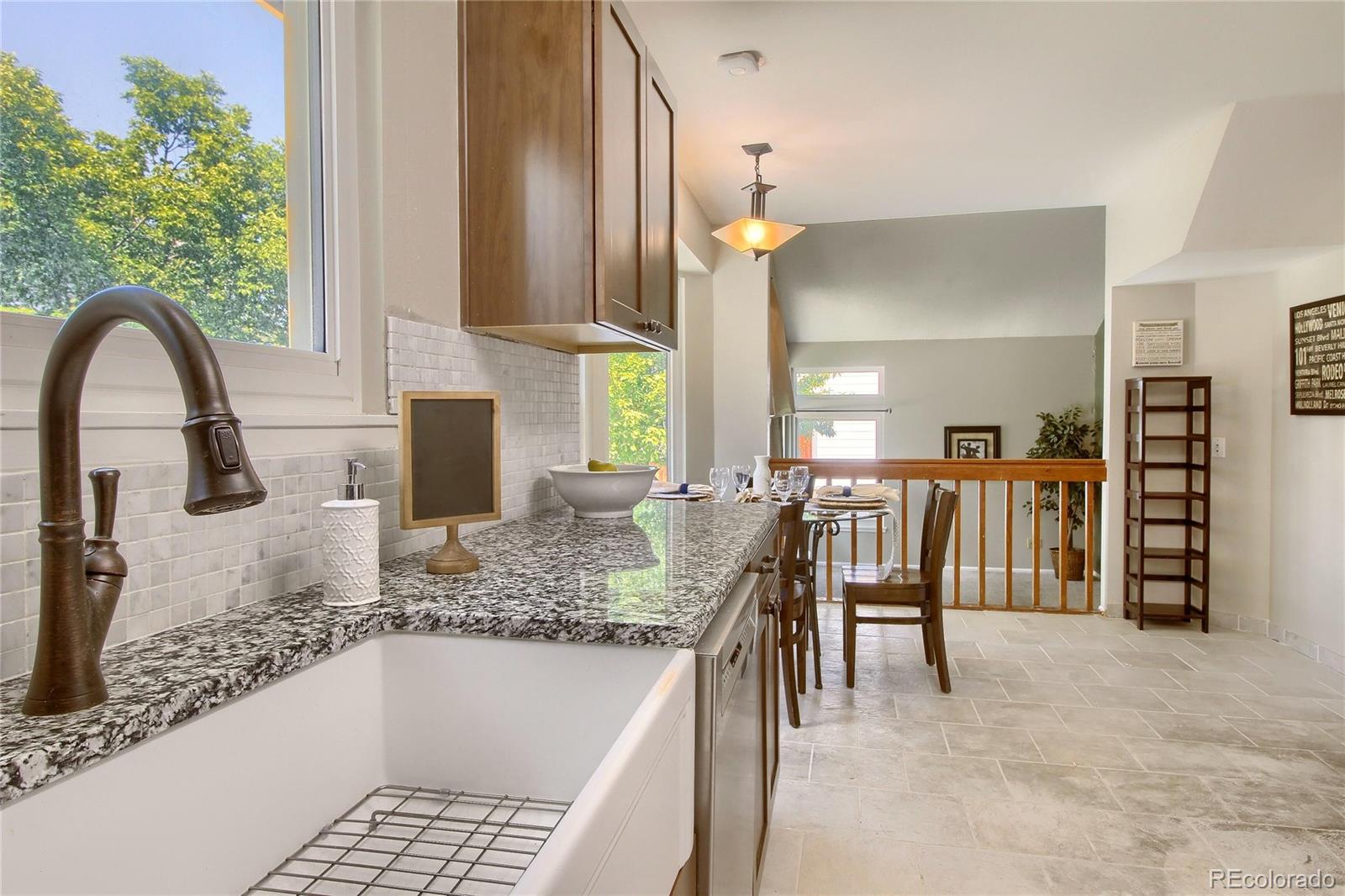 9245 Windsor Way Highlands Ranch, CO 80126 - Photo 13 of 40 Gallery Image 13