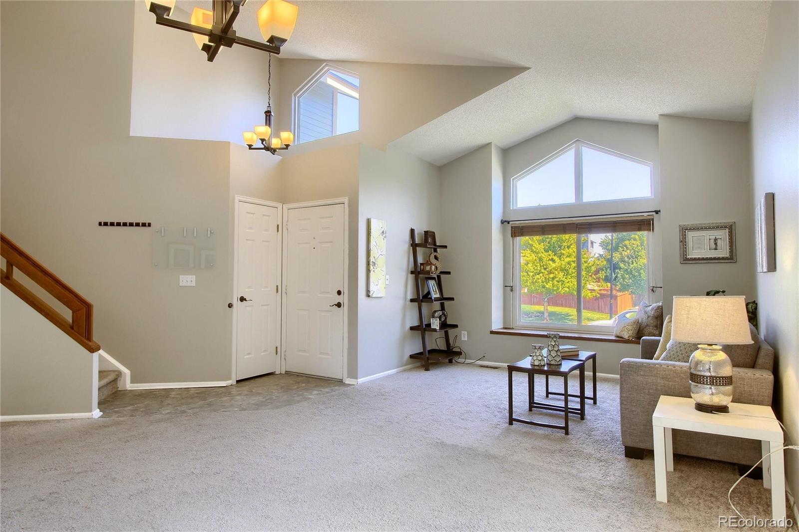 9245 Windsor Way Highlands Ranch, CO 80126 - Photo 5 of 40 Gallery Image 5
