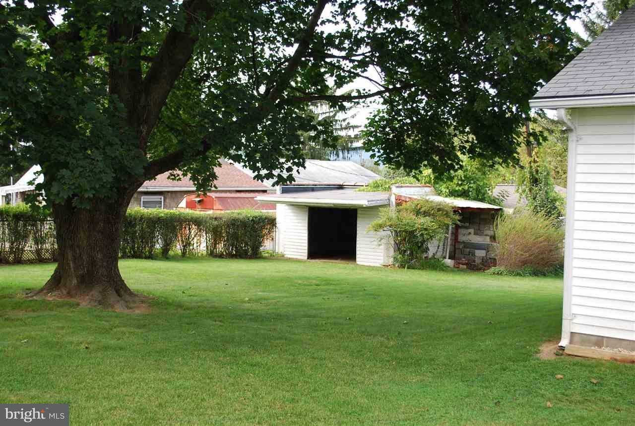 1832 Spring Road Carlisle, PA 17013 - Photo 17 of 18 Gallery Image 17