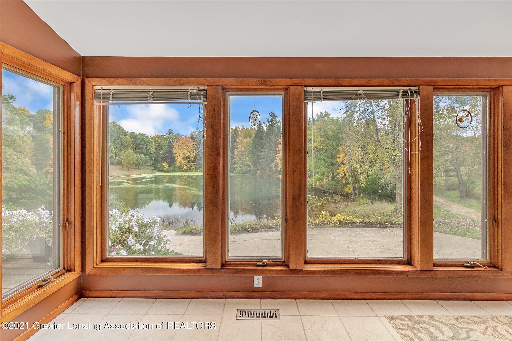 1495 West Chadwick Road Dewitt, MI 48820 - Photo 20 of 69 18-1495-W-Chadwick-Rd-WindowStill-Real-E
